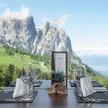 Berghotel Zorzi Alpe Di Siusi Exterior photo