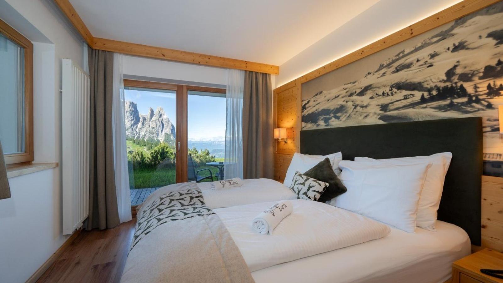Berghotel Zorzi Alpe Di Siusi Exterior photo